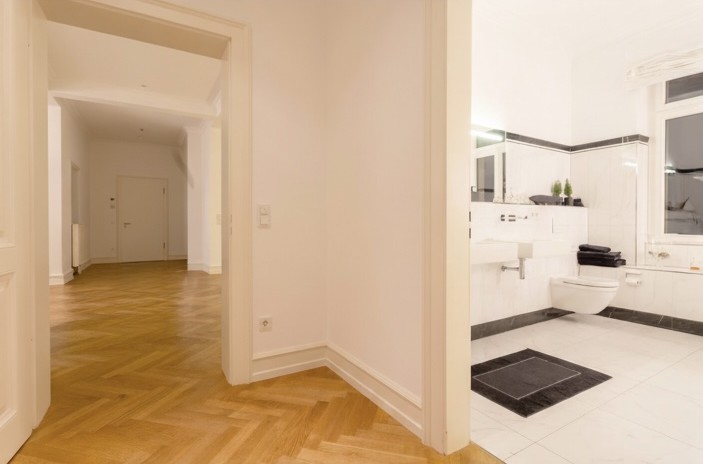 Flur 1 Etagenwohnung Konstanz