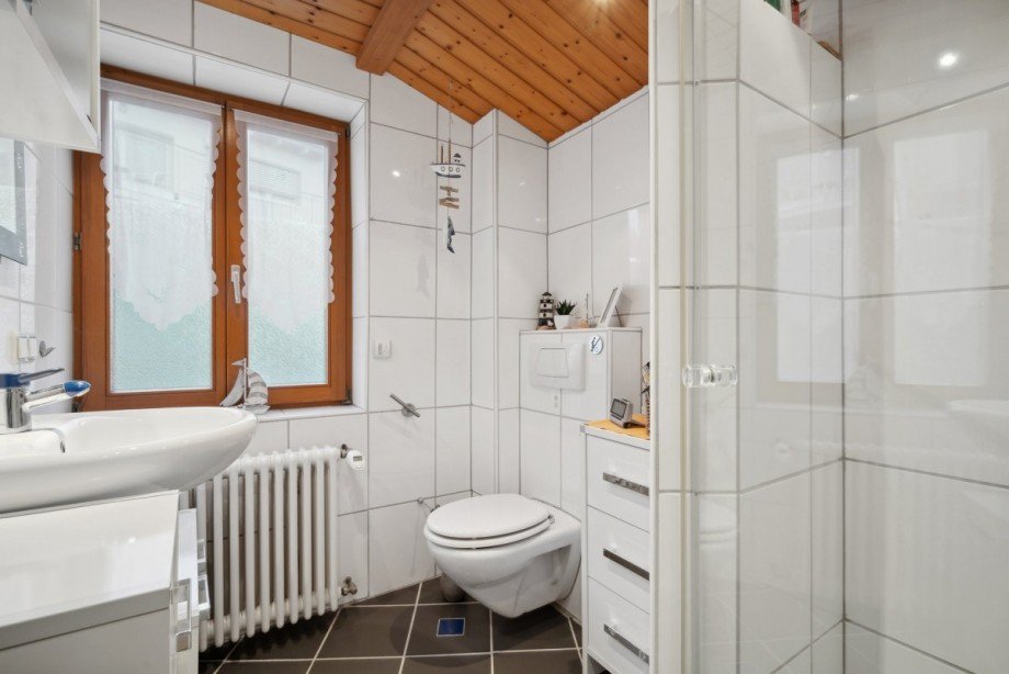 Bad1 Doppelhaush�lfte Gottmadingen