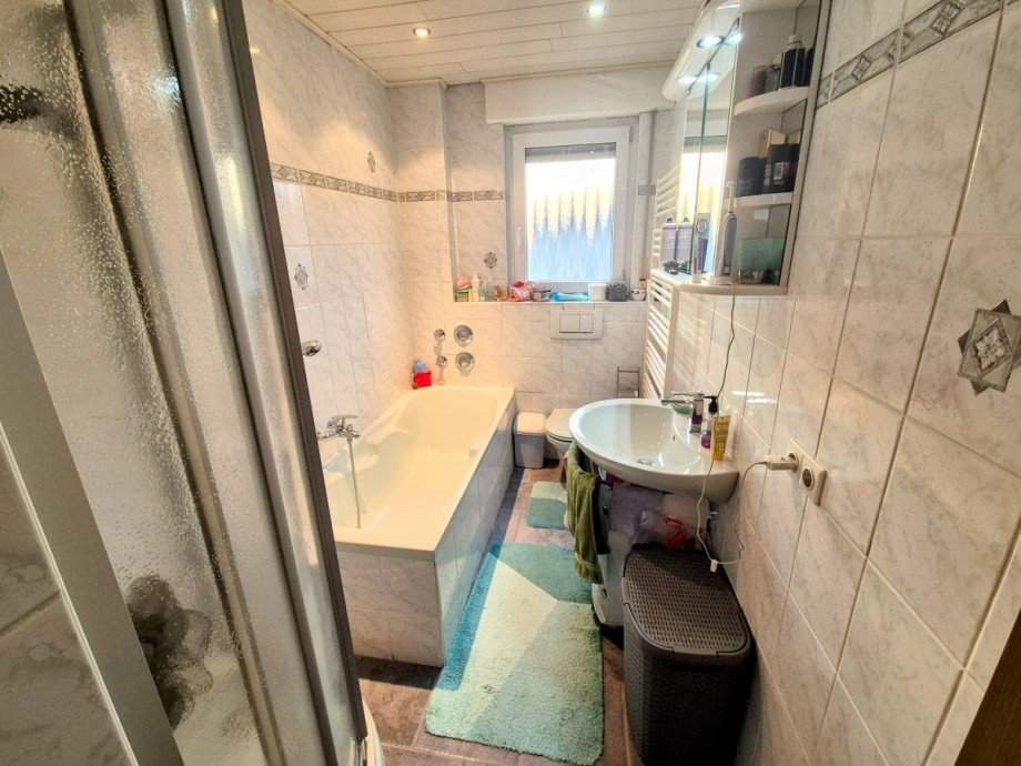 Bad1 Etagenwohnung Singen